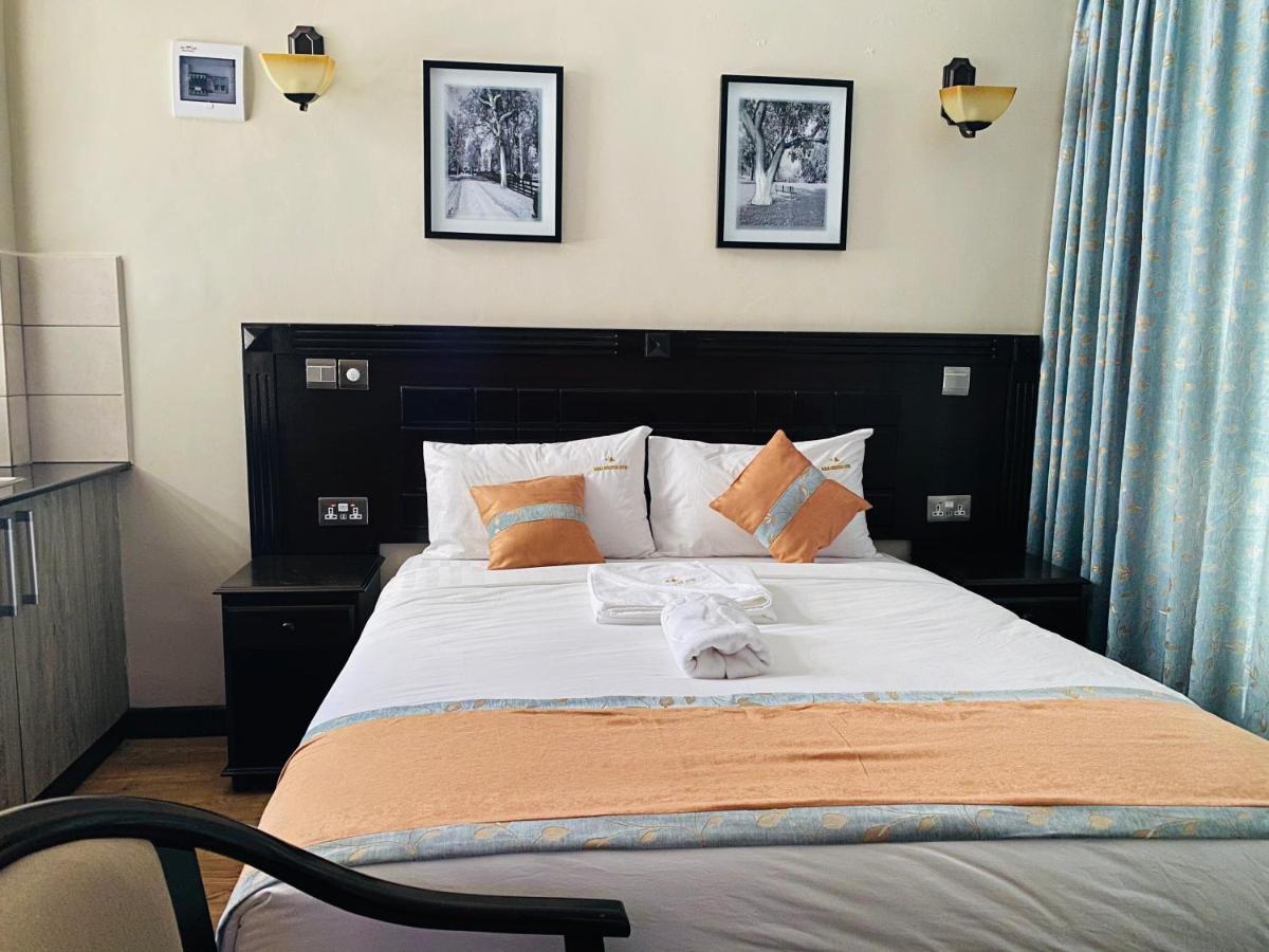 Hemak Suites ไนโรบี ภายนอก รูปภาพ