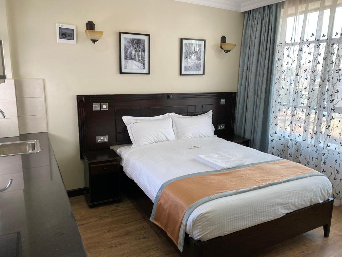 Hemak Suites ไนโรบี ภายนอก รูปภาพ