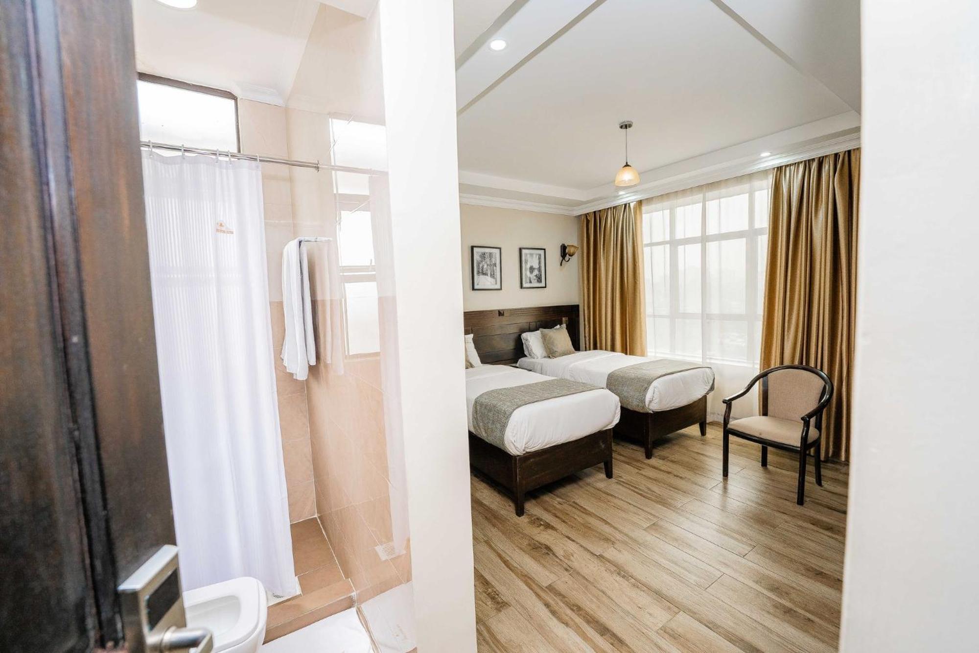 Hemak Suites ไนโรบี ภายนอก รูปภาพ