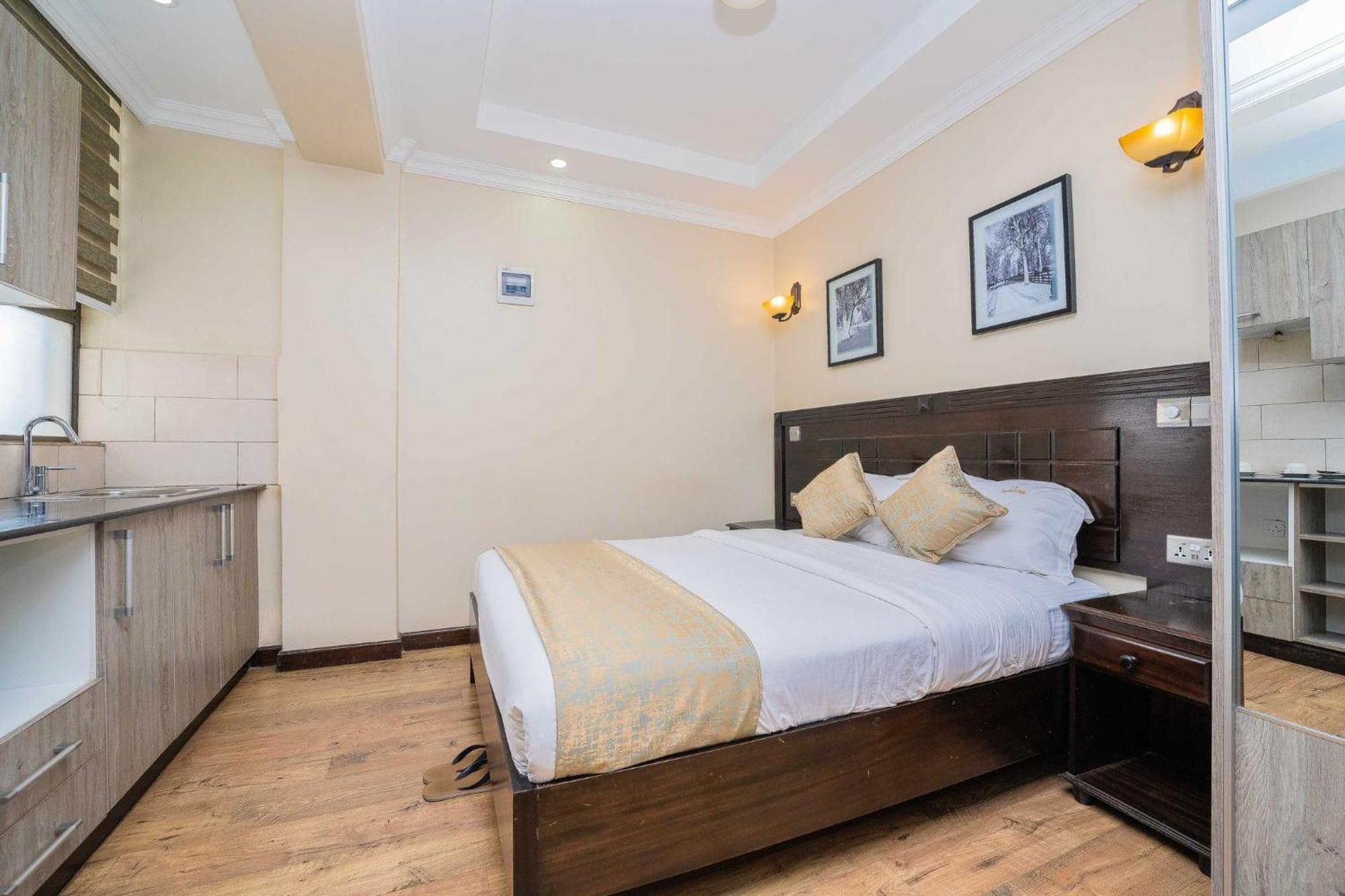 Hemak Suites ไนโรบี ภายนอก รูปภาพ