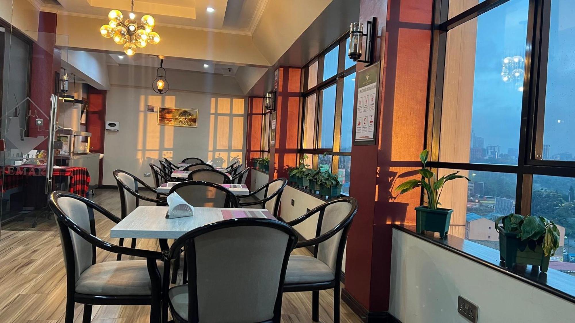 Hemak Suites ไนโรบี ภายนอก รูปภาพ